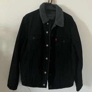 Levi’s Sherpa Trucker Jacket